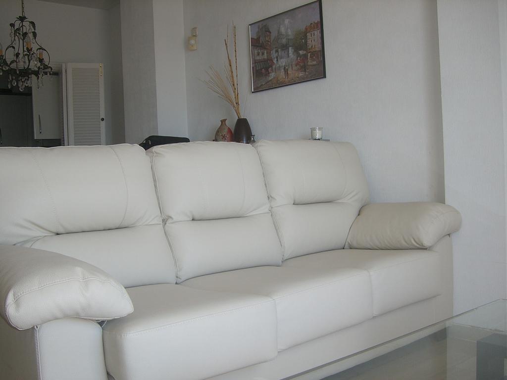 El Faro Arkadia: Beachfront Apartment with Lighthouse Views Fuengirola Exterior photo